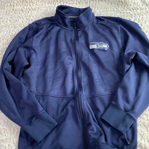 Seahawks zip up